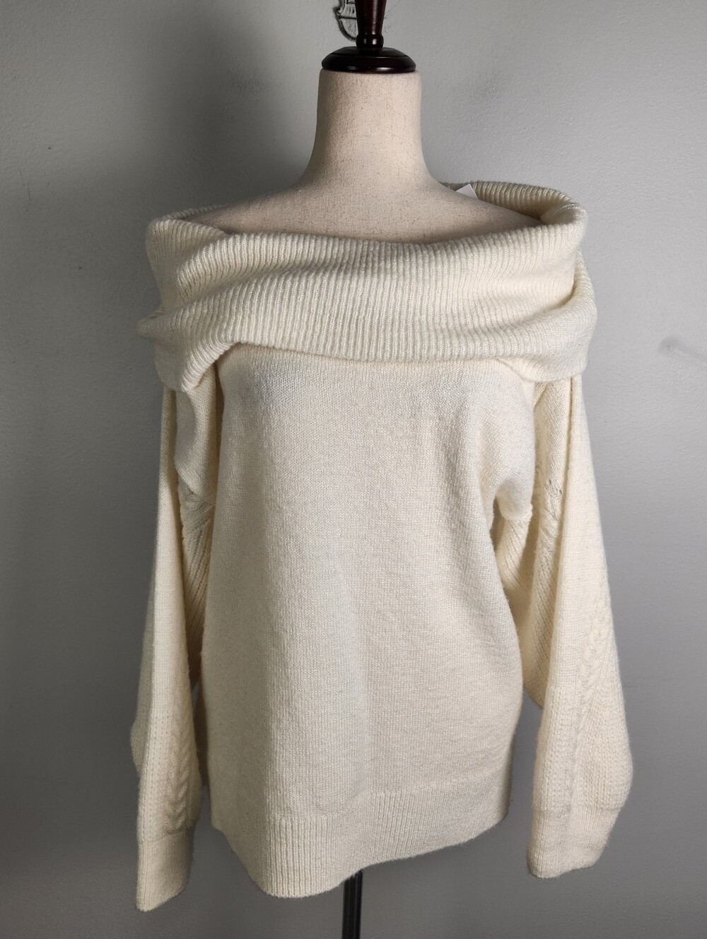 NWT Topshop Cream Bardot Off The Shoulder Sweater Size 10 #736